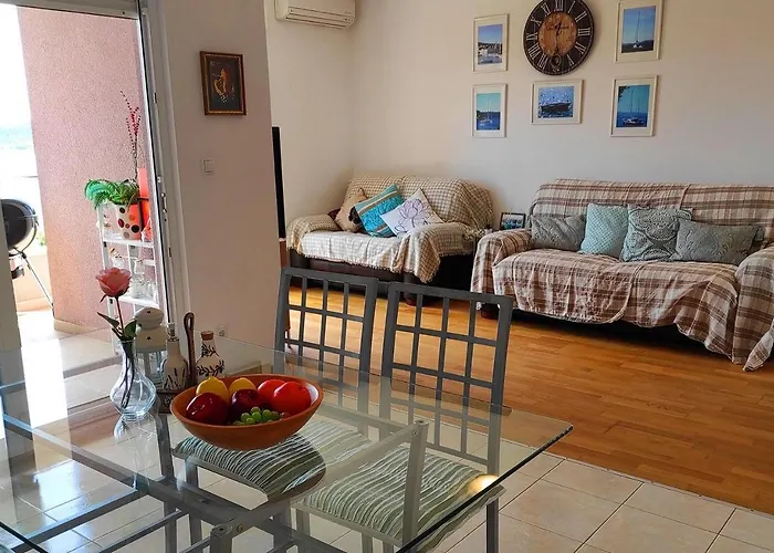 Apartment Idlerocks